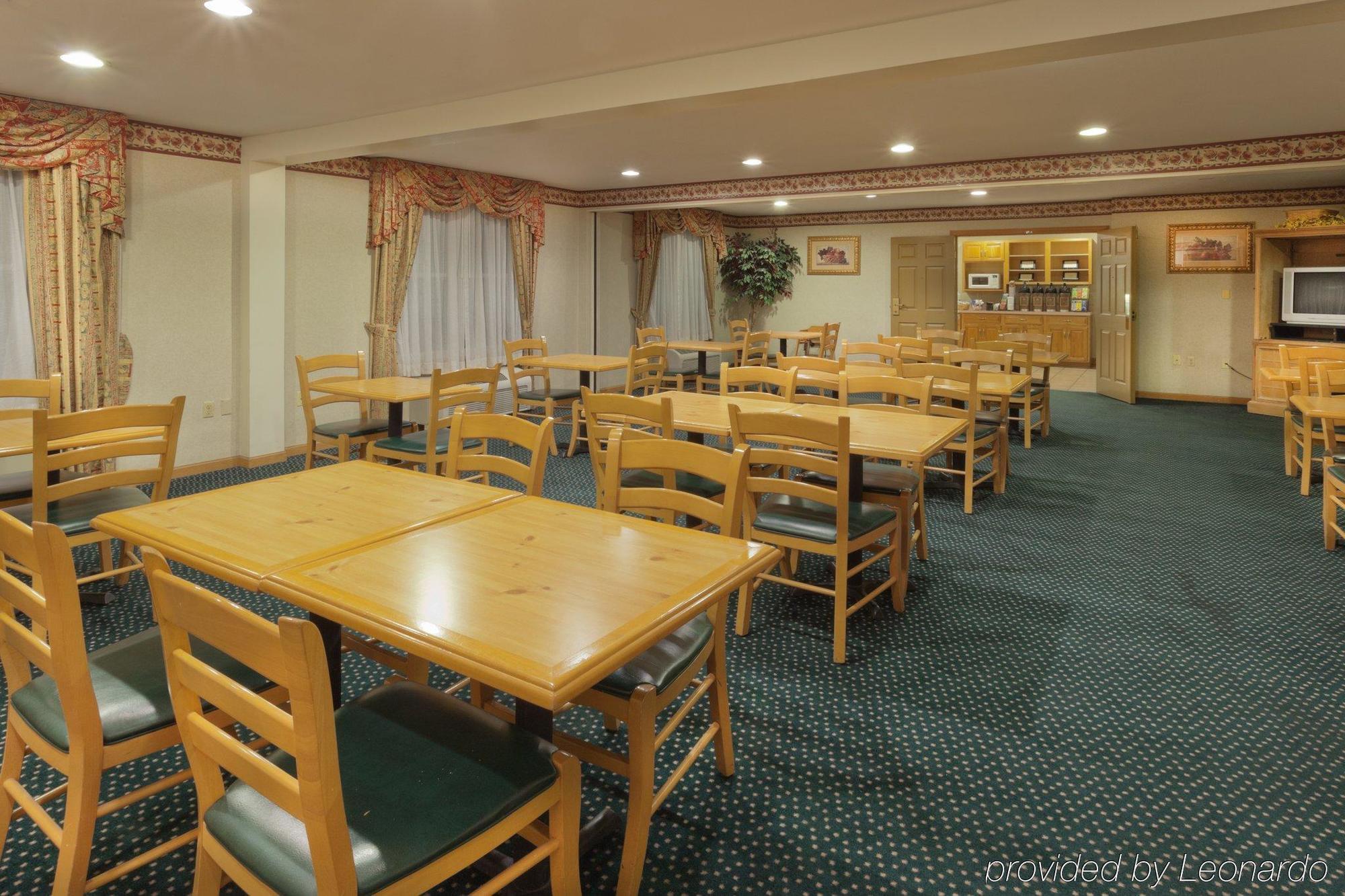 Country Inn & Suites By Radisson, Holland, Mi Εξωτερικό φωτογραφία